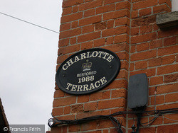 Charlotte Terrace 2004, Odiham