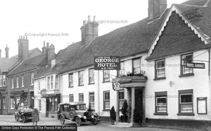 Photo of Odiham, George Hotel 1924