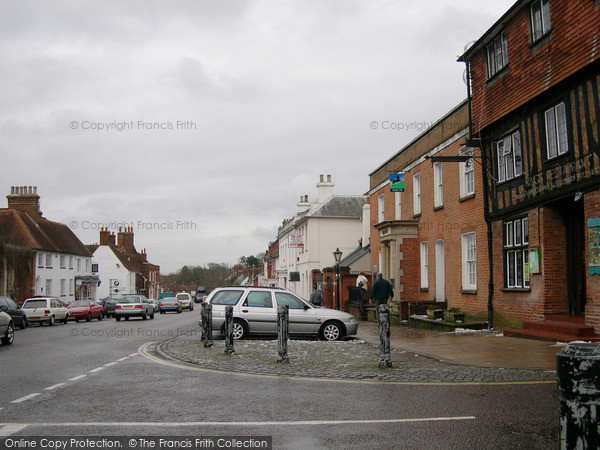 Photo of Odiham, High Street 2004