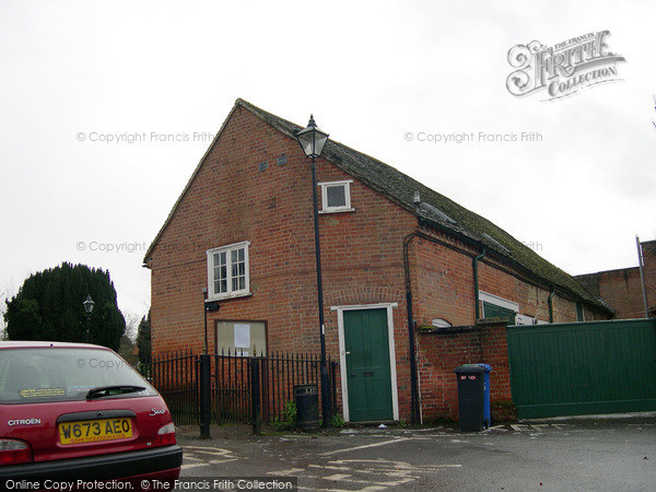 Photo of Odiham, Stable Flat 2004
