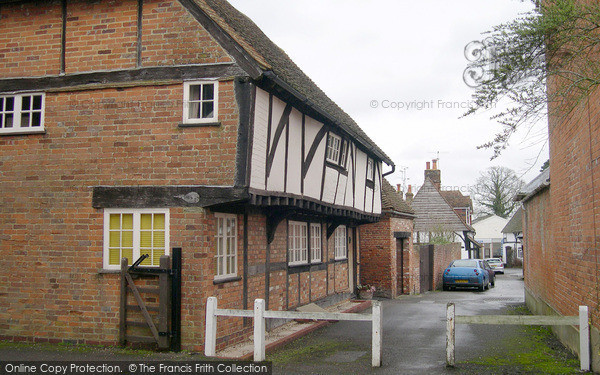 Photo of Odiham, The Bury 2004
