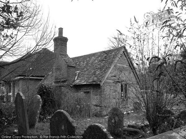 Photo of Odiham, The Pest House 2004