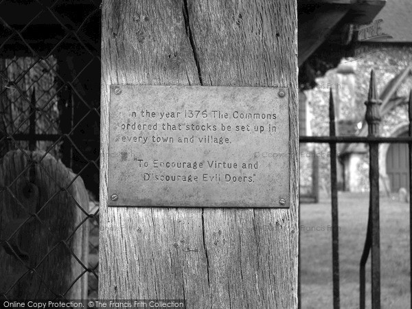 Photo of Odiham, The Stocks 2004