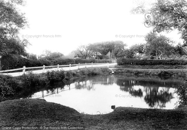 Photo of Odiham, Whitehall 1910