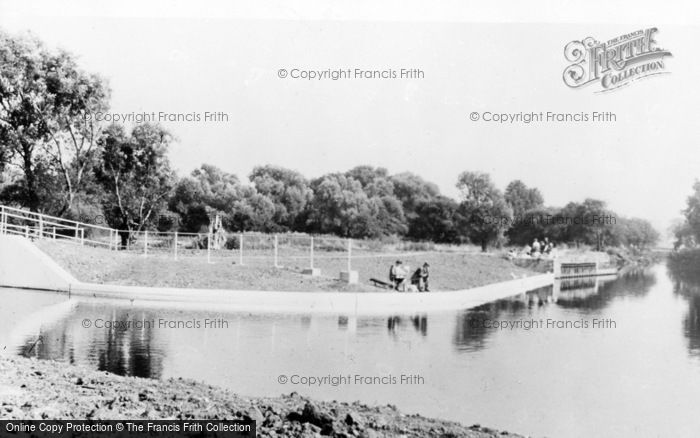 Photo of Offord Cluny, On The Ouse c.1960