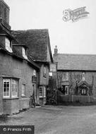 Offord Darcy, The Horseshoe Inn 1906, Offord D'Arcy