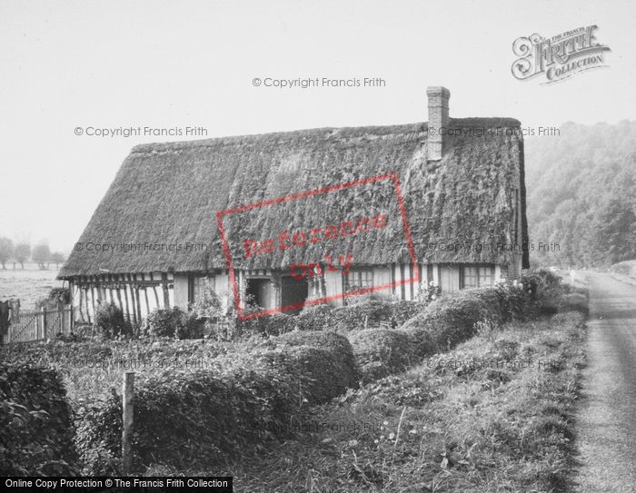 Photo of Oherville, Old Normandy House 1964