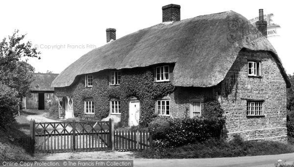 Photo of Okeford Fitzpaine, Wisteria Cottage c.1960