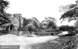 Okewood Hill, Village 1906