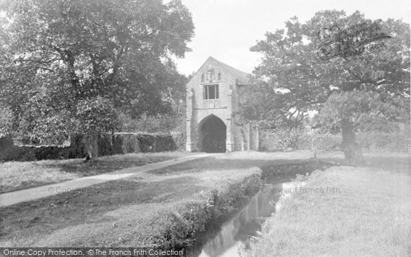 Photo of Old Cleeve, Cleeve Abbey, Gateway 1935