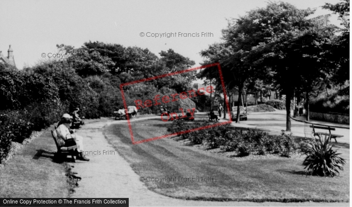 Photo of Old Colwyn, Cliff Gardens c.1955