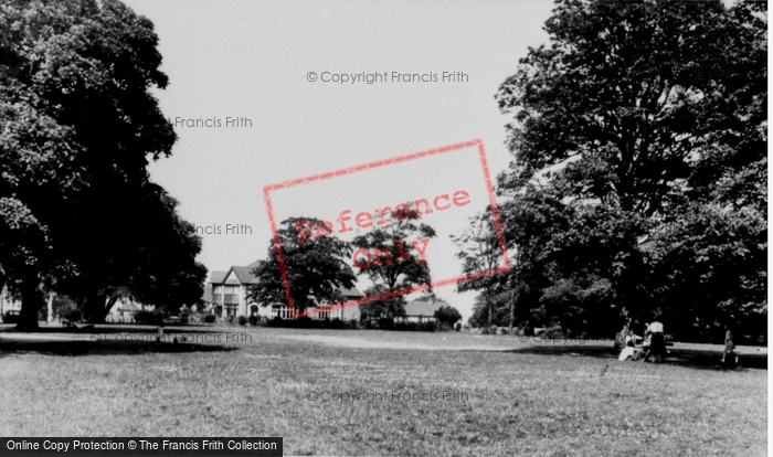 Photo of Old Colwyn, Min Y Don Park c.1955