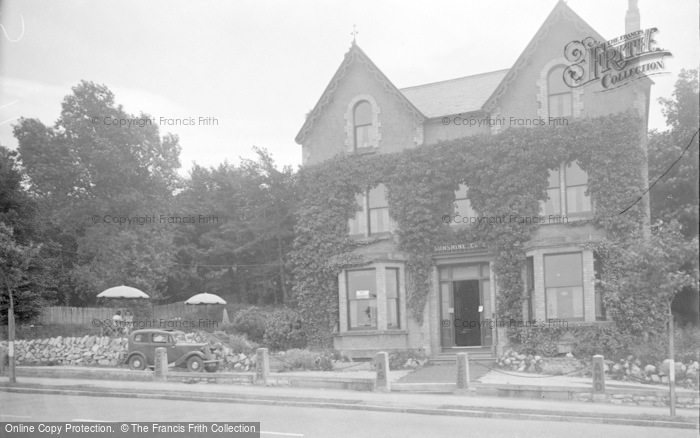 Photo of Old Colwyn, Sunshine Cafe c.1939
