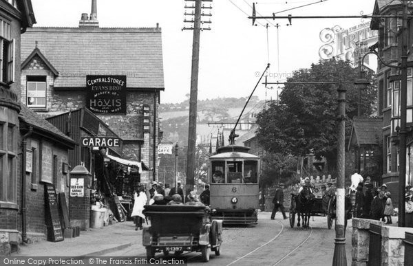 Photo of Old Colwyn, The Centre 1921