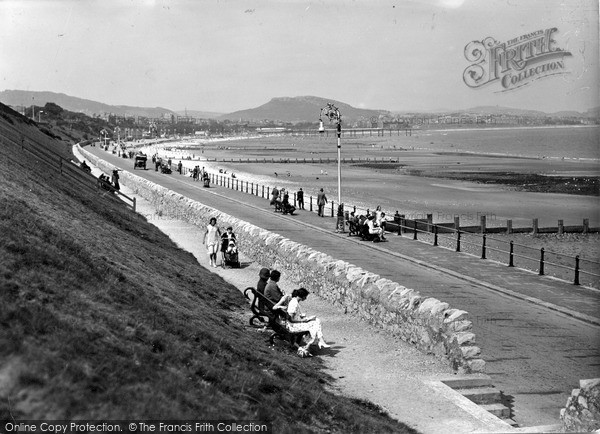 Photo of Old Colwyn, The Promenade c.1930