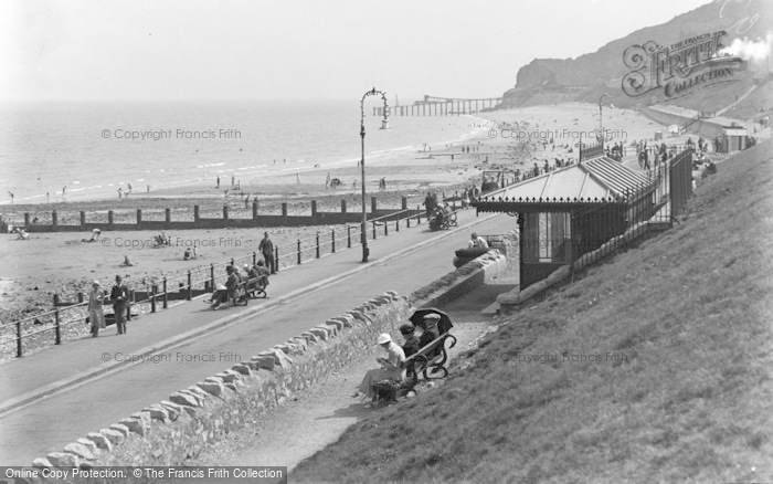 Photo of Old Colwyn, The Promenade c.1933
