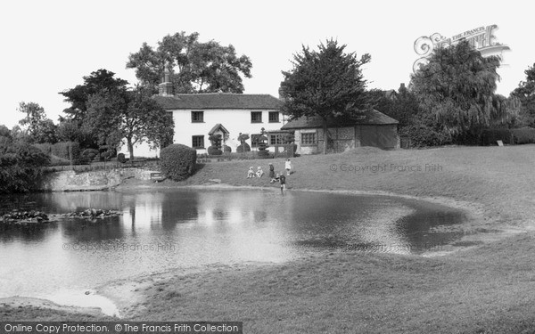Photo of Old Coulsdon, The Pond c.1955