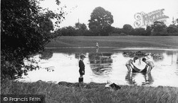 The Pond c.1955, Old Coulsdon