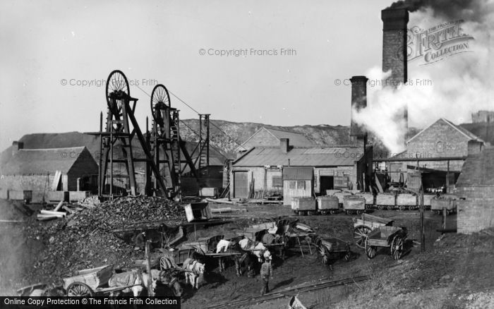 Photo of Old Hill, Haden Hill Colliery c.1890