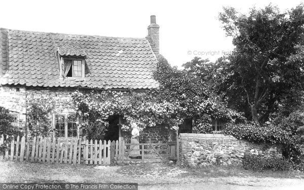 Photo of Old Hunstanton, Cottage 1908