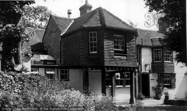 Photo of Old Sarum, The Old Castle Inn c.1965