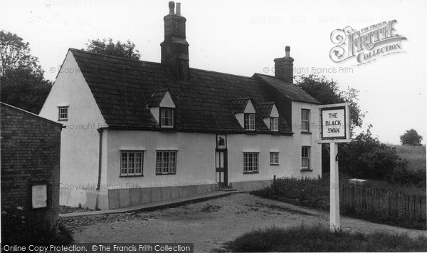 Photo of Old Weston, the Black Swan c1955