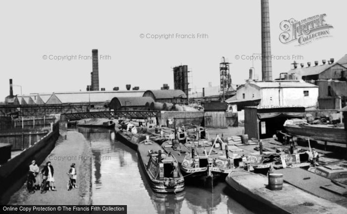 Photo of Oldbury, Thomas Clayton's Boat Yard c.1950