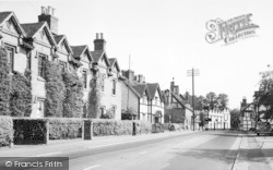 Main Road c.1960, Ombersley