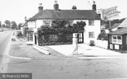 Oldfield Inn c.1965, Ombersley