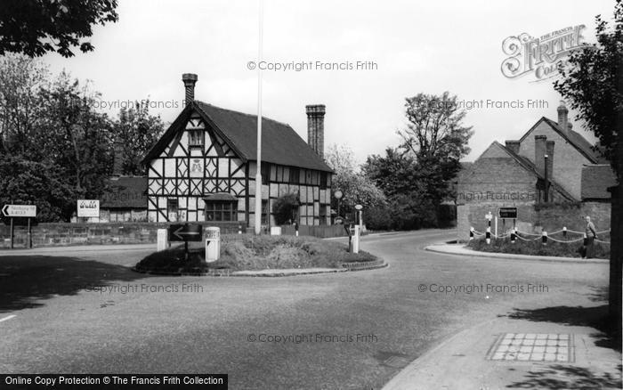 Photo of Ombersley, The Island c.1960