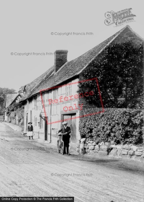 Photo of Ombersley, The Village 1910