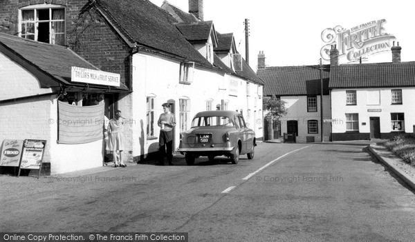 Photo of Orford, Kings Head And Post Office c.1960