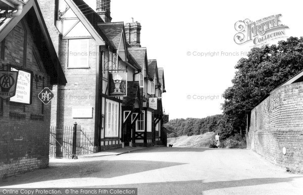 Photo of Orford, The Crown And Castle Hotel c.1960