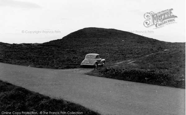 Photo of Orkney, Dingieshowe Broch 1954