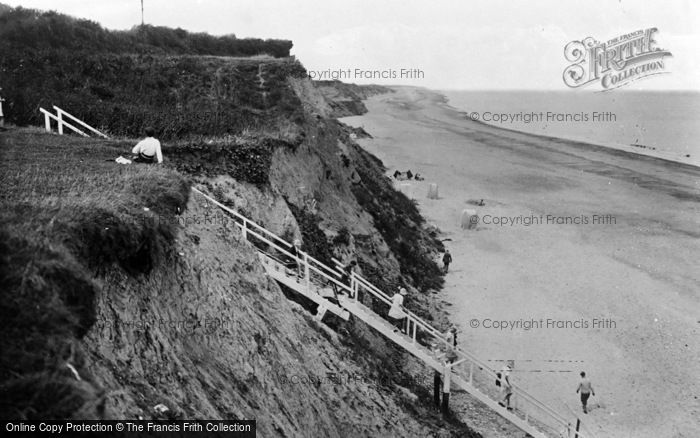 Photo of Ormesby St Margaret, The Cliffs c.1930