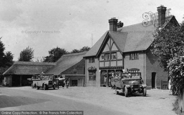Photo of Ormesby St Michael, Charabancs At The Sportsmans Arms c.1930