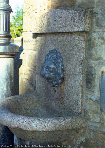 Photo of Ormskirk, Drinking Fountain, Derby Street 2005
