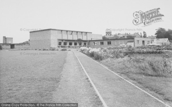 Photo of Ormskirk, Greetby Hill School c.1958