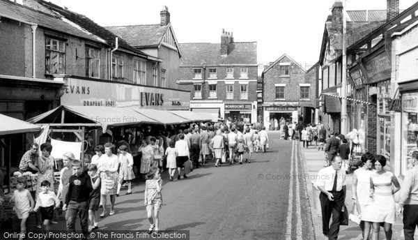 Photo of Ormskirk, Moorgate c.1965