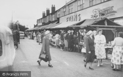 Moorgate On Market Day c.1955, Ormskirk