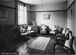 Reception Room, Edge Hill College c.1955, Ormskirk