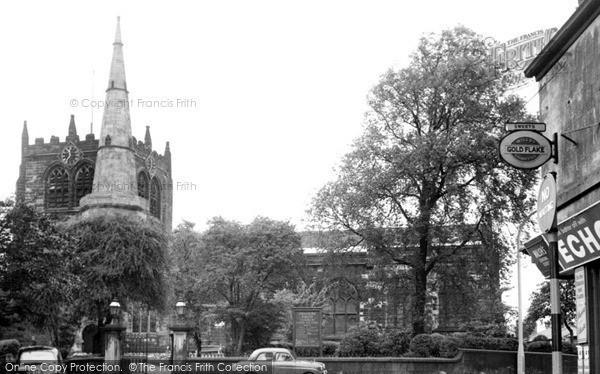 Photo of Ormskirk, St Peter And St Paul's Parish Church c.1955