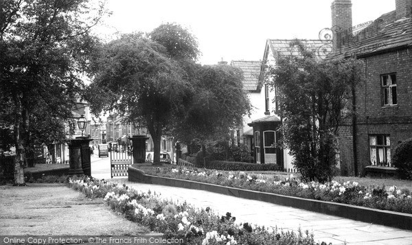 Photo of Ormskirk, The Church Gardens c.1958
