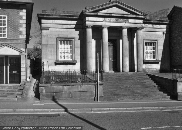 Photo of Ormskirk, The Farmers Club, Burscough Street 2005