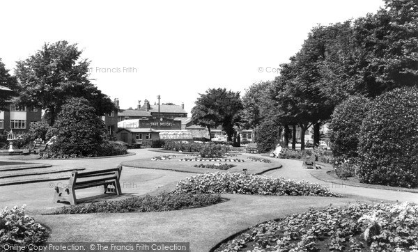Photo of Ormskirk, Victoria Gardens c.1965