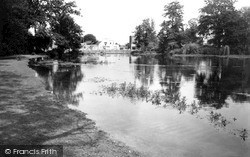 The Pond c.1965, Orpington