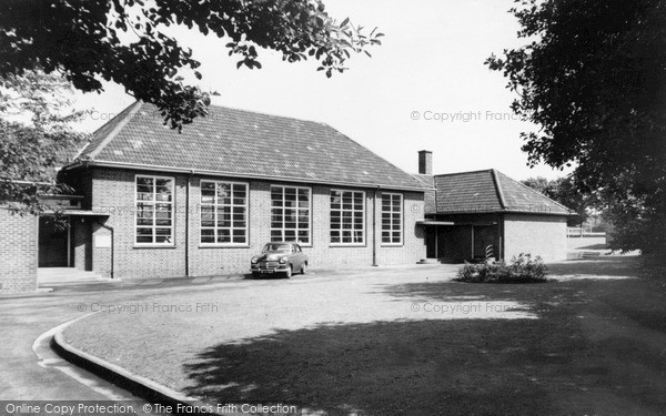 Photo of Orpington, Warren Road School c.1960