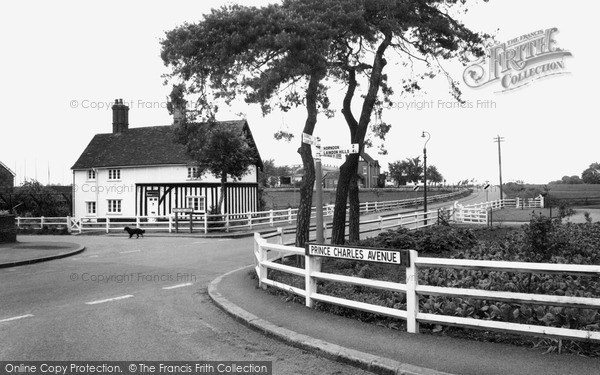 Photo of Orsett, Larkins Corner c.1960