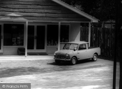 Mini c.1960, Osmington Mills