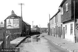 Water Lane c.1955, Ospringe